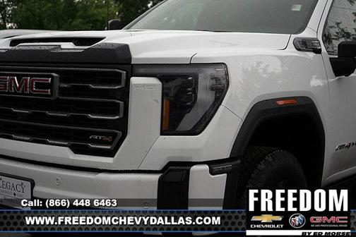2025 GMC Sierra 2500 AT4