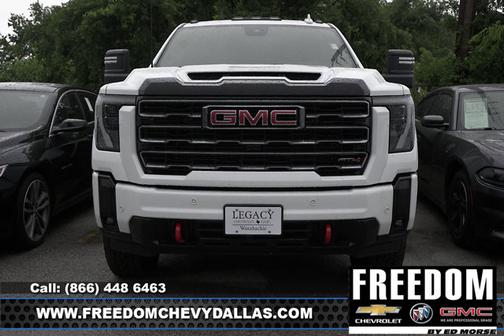 2025 GMC Sierra 2500 AT4