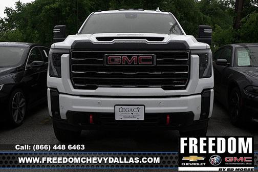 2025 GMC Sierra 2500 AT4