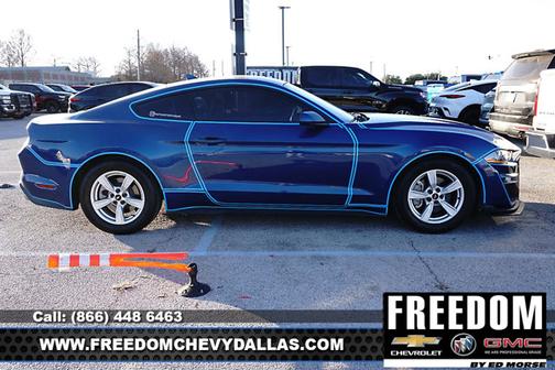 2022 Ford Mustang EcoBoost