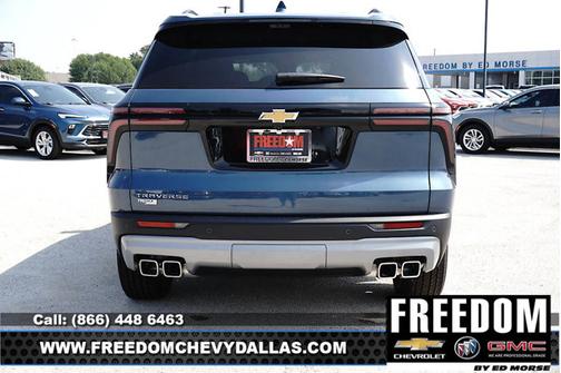 2026 Chevrolet Traverse FWD LT