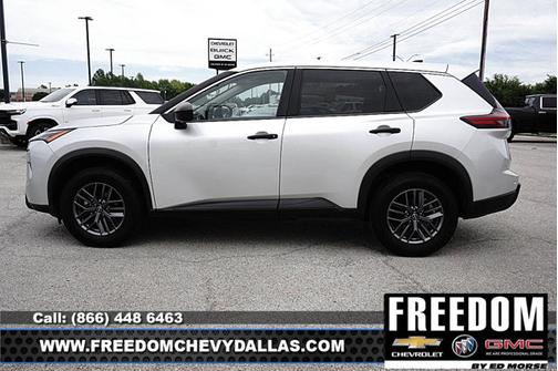 Brilliant Silver Metallic 2024 Nissan Rogue S