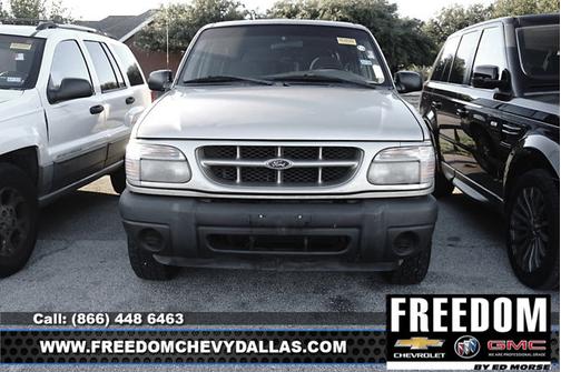 2001 Ford Explorer XLS