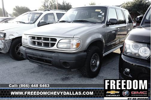 2001 Ford Explorer XLS
