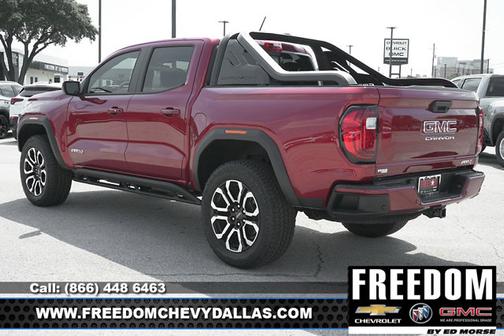 2025 GMC Canyon 4WD AT4