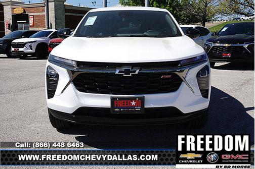 Summit White 2026 Chevrolet Trax 1RS