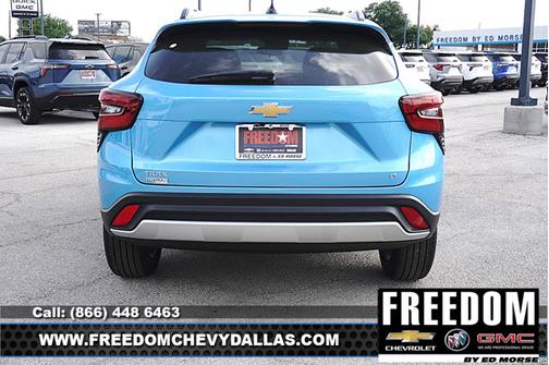 Marina Blue Metallic 2026 Chevrolet Trax LT