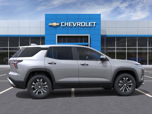 Sterling Gray Metallic 2026 Chevrolet Equinox FWD LT