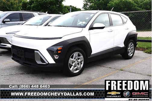 Atlas White 2025 Hyundai KONA SE