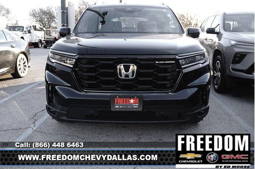 2025 Honda Pilot Black Edition