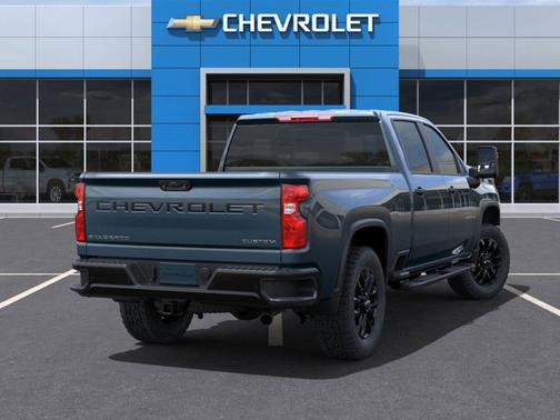2025 Chevrolet Silverado 2500 Custom