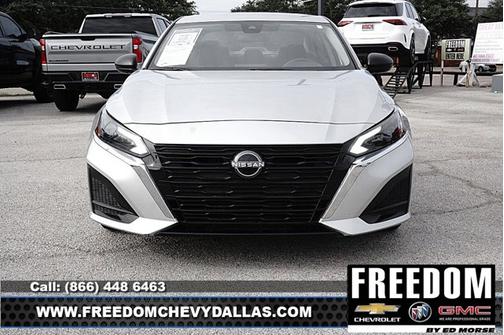 Brilliant Silver Metallic 2024 Nissan Altima 2.5 SV