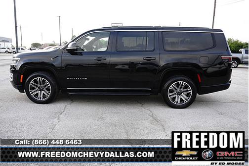 Diamond Black Crystal Pearlcoat 2025 Jeep Wagoneer L Series II