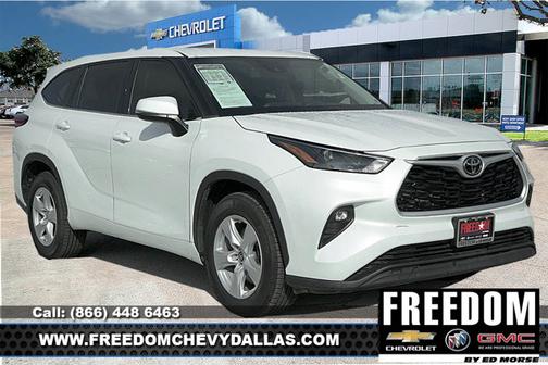 2022 Toyota Highlander LE