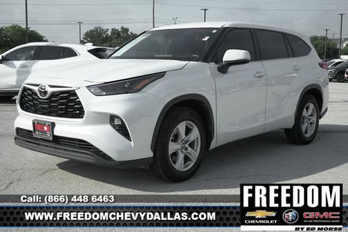 2022 Toyota Highlander LE
