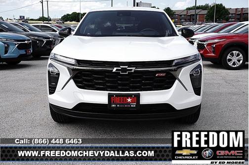 Summit White 2026 Chevrolet Trax 1RS