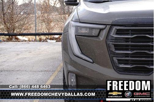 2024 GMC Acadia AWD AT4