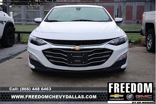 Iridescent Pearl Tricoat 2019 Chevrolet Malibu LT