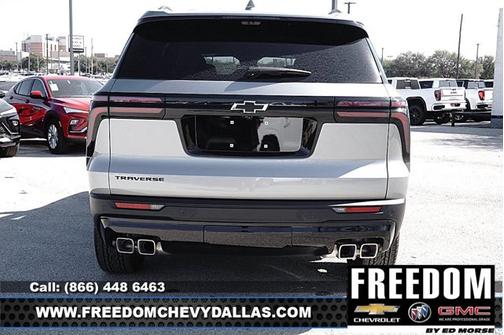 2026 Chevrolet Traverse FWD LT