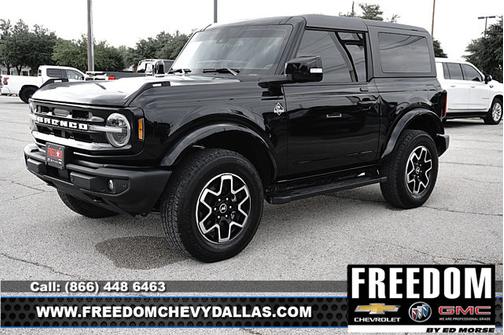 Shadow Black 2023 Ford Bronco Outer Banks