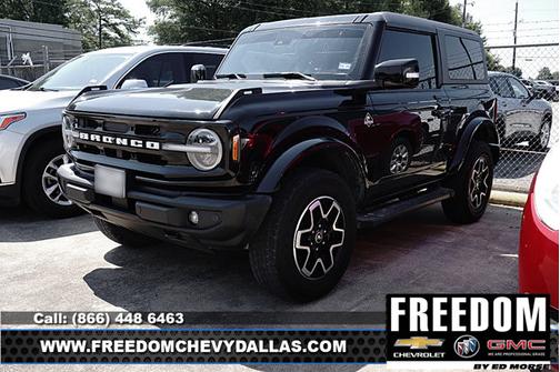 Shadow Black 2023 Ford Bronco Outer Banks