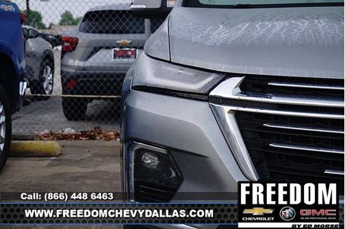 Sterling Gray Metallic 2023 Chevrolet Traverse LT Cloth