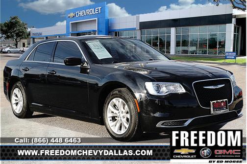 2023 Chrysler 300 Touring