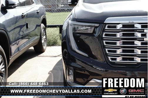 2024 GMC Acadia Denali