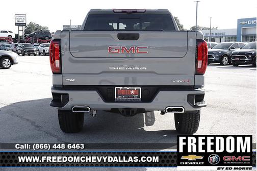 2025 GMC Sierra 1500 AT4