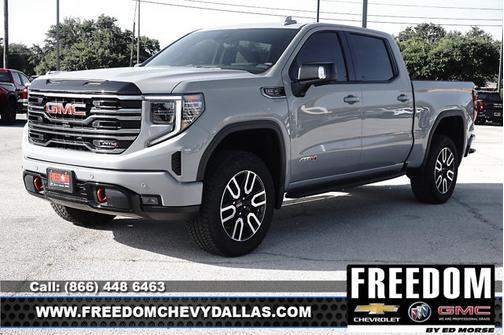 2025 GMC Sierra 1500 AT4