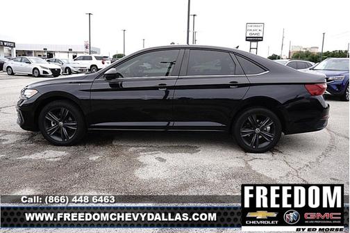 Black 2024 Volkswagen Jetta SE
