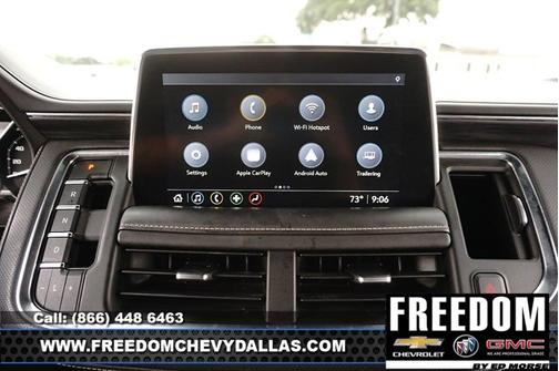 White Frost Tricoat 2021 GMC Yukon XL SLT