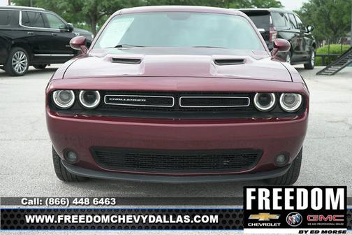 2022 Dodge Challenger SXT
