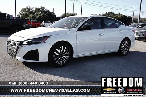 2025 Nissan Altima SV