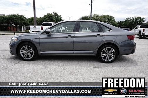 Gray 2024 Volkswagen Jetta SE