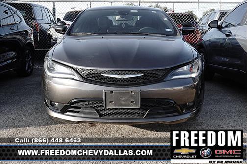 Granite Crystal Metallic Clearcoat 2016 Chrysler 200 S