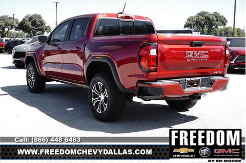 2025 GMC Canyon 4WD AT4