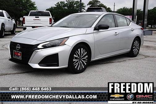 Brilliant Silver Metallic 2024 Nissan Altima 2.5 SV