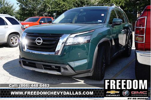 2023 Nissan Pathfinder Platinum