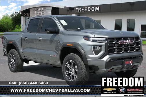 2025 GMC Canyon 4WD AT4