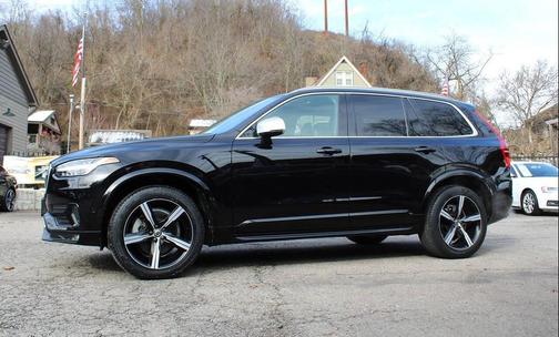 2016 Volvo XC90 T6 R-Design