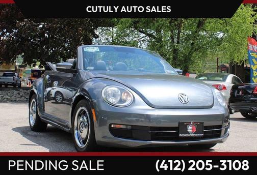 Platinum Gray Metallic 2014 Volkswagen Beetle Auto 1.8T w/Tech