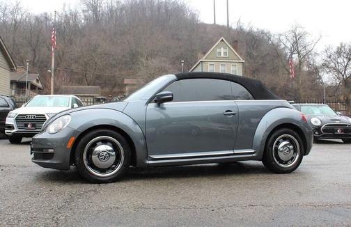 2014 Volkswagen Beetle Auto 1.8T w/Tech
