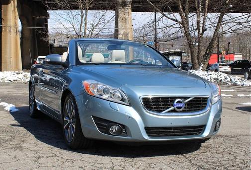 2012 Volvo C70 T5 Platinum