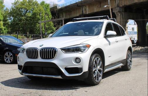 Mineral White Metallic 2016 BMW X1 xDrive 28i