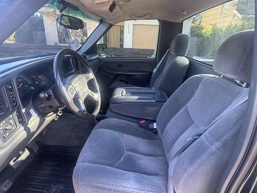2003 Chevrolet Silverado 1500 LS