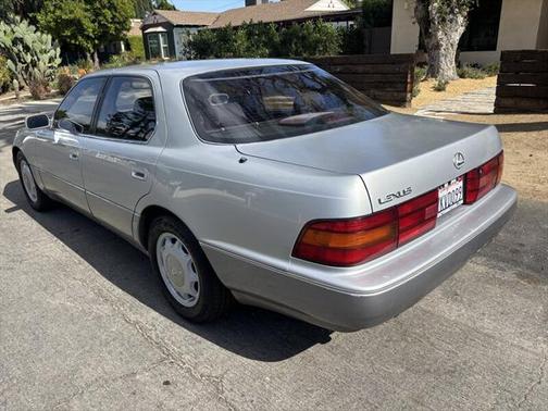 1994 Lexus LS 400 Base