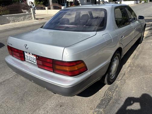 1994 Lexus LS 400 Base