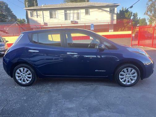 2017 Nissan Leaf S