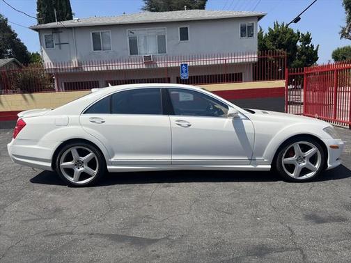 2007 Mercedes-Benz S-Class S 550